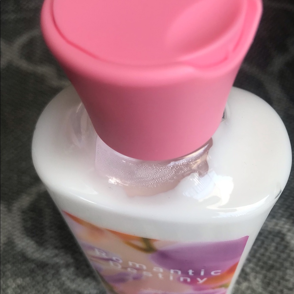 Body lotion - Picture 2 of 4
